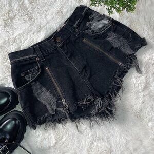 First of a Kind Vintage Upcycled Black Denim Shorts – Size S/M Unique
